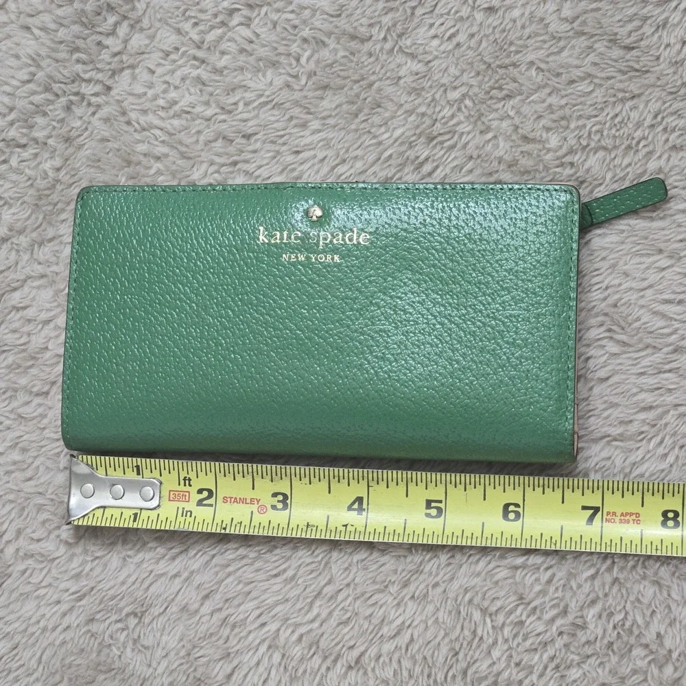 Kate Spade New York Darcy Slim Bifold Wallet Designer Green Leather Snap Zipper